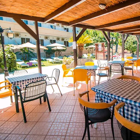 Achousa (adults Only) Apartmanhotel Faliráki