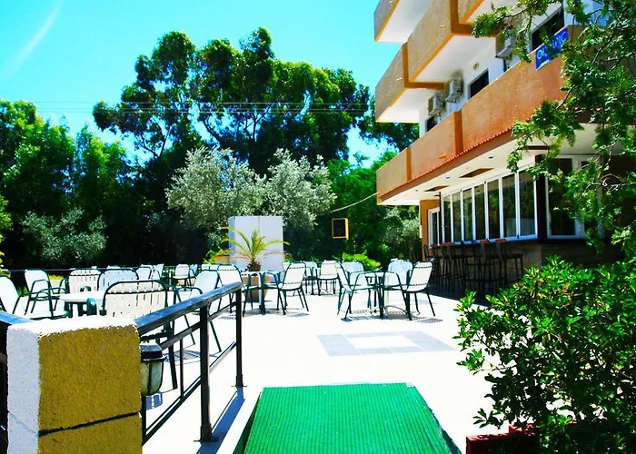 Achousa (adults Only) 3*