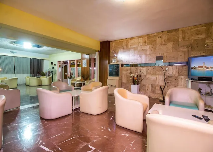 Achousa (adults Only) شقة فندقية فاليراكي