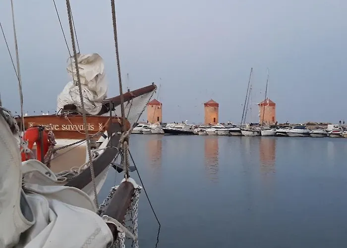 Achousa (adults Only) 3* فاليراكي