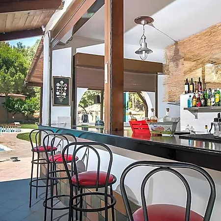 Achousa (adults Only) Апарт-отель 3*