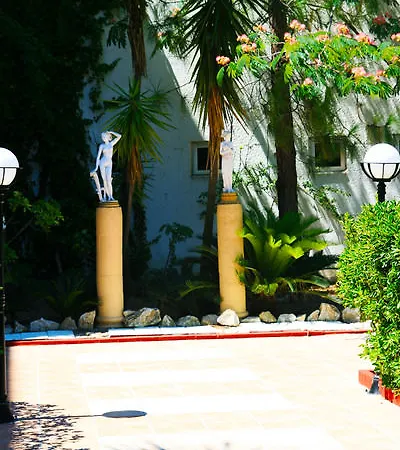 Achousa (adults Only) 3*