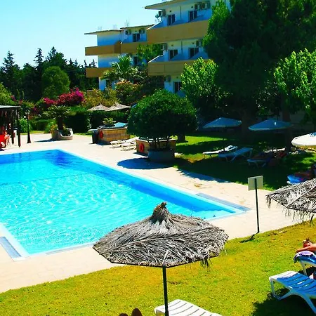 Achousa (adults Only) アパートホテル 3*