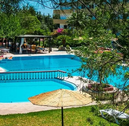 アパートホテル Achousa (adults Only) 3*