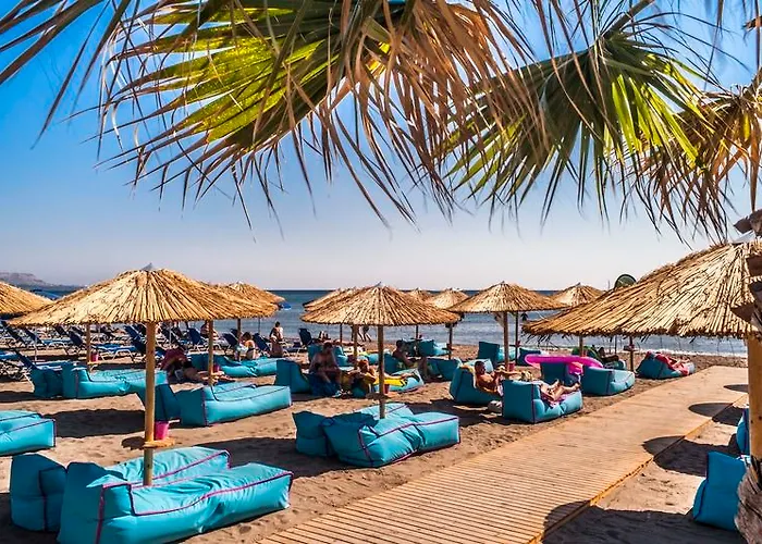 Achousa (adults Only) Hotel apartamentowy