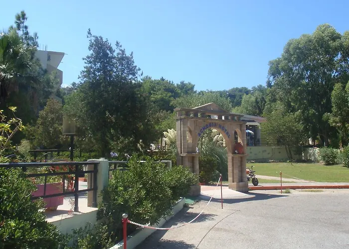 Achousa (adults Only) 3*