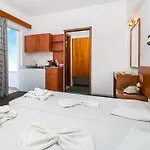 Achousa (adults Only) Фалираки