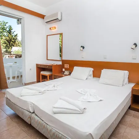Achousa (adults Only) Hotel apartamentowy 3*