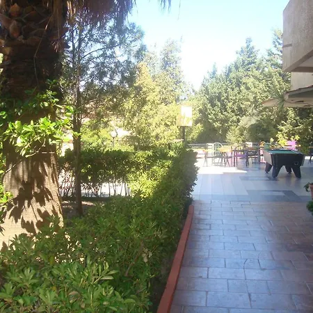 Hotel apartamentowy Achousa (adults Only)